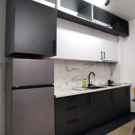 Vukan Apartment *